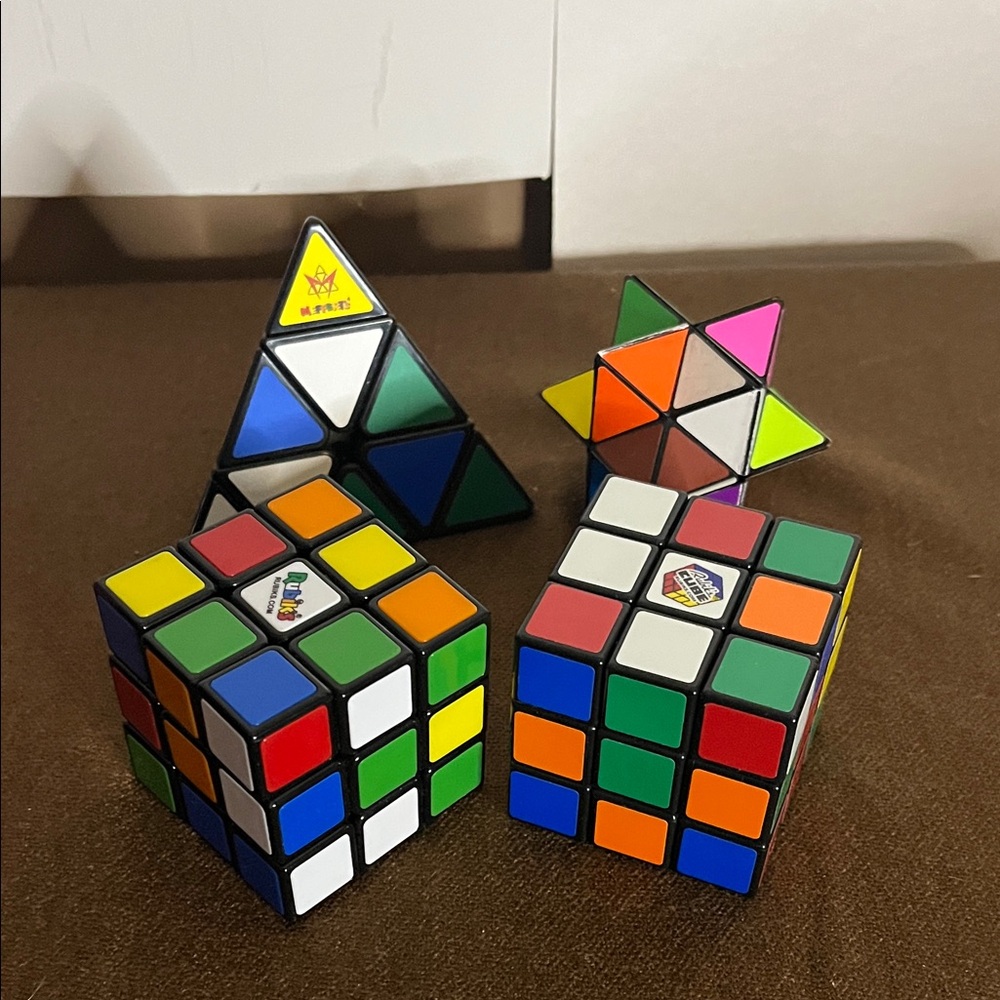 😄Brain teaser puzzles cubes pyramid old new school